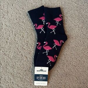 Northeast Outfitters Cozy Cabin Socks Flamingos Men’s Size 8-12.5 NEW
